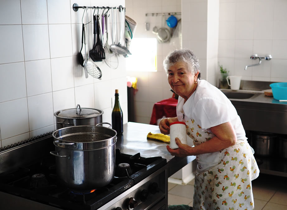 Il Pranzo delle Festività Pasquali all’Agriturismo Le Tradizioni di Elide a Rovescala